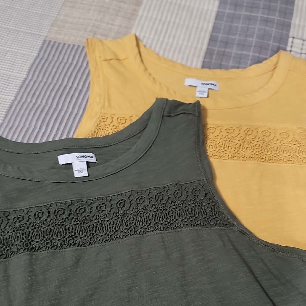 3/$20 SONOMA Set of 2 Sleeveless Tanktops EUC